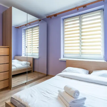 Kochanowskiego Centre By Bookinghost Lejlighed