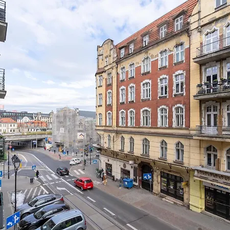 Kochanowskiego Centre By Bookinghost Appartement