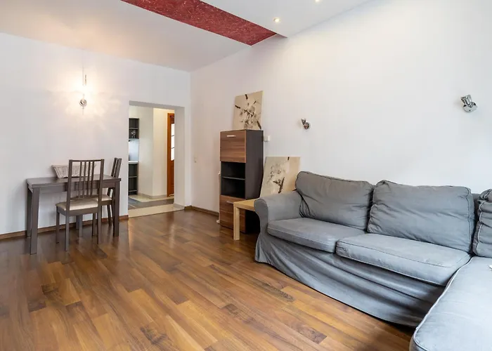 Kochanowskiego Centre By Bookinghost * Katovice