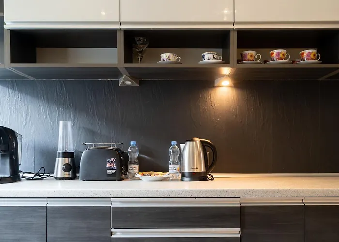 Kochanowskiego Centre By Bookinghost *