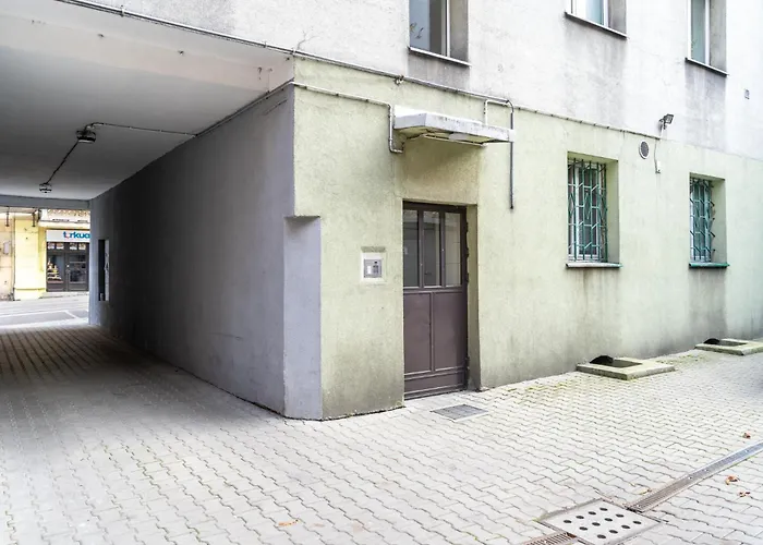 Kochanowskiego Centre By Bookinghost * Katowice